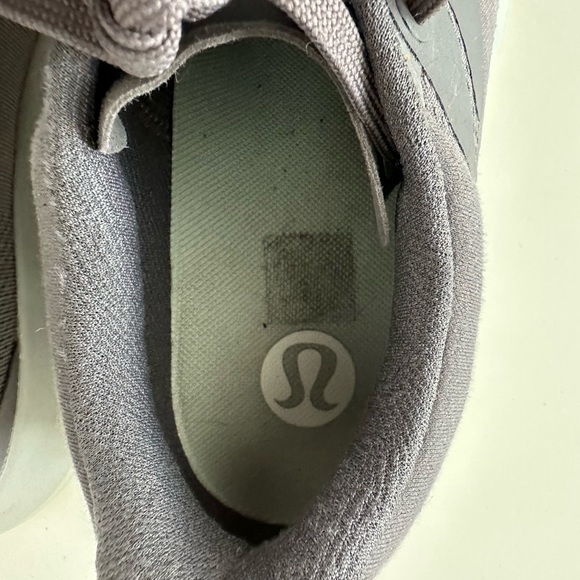 Lululemon trainers - Picture 2 of 3